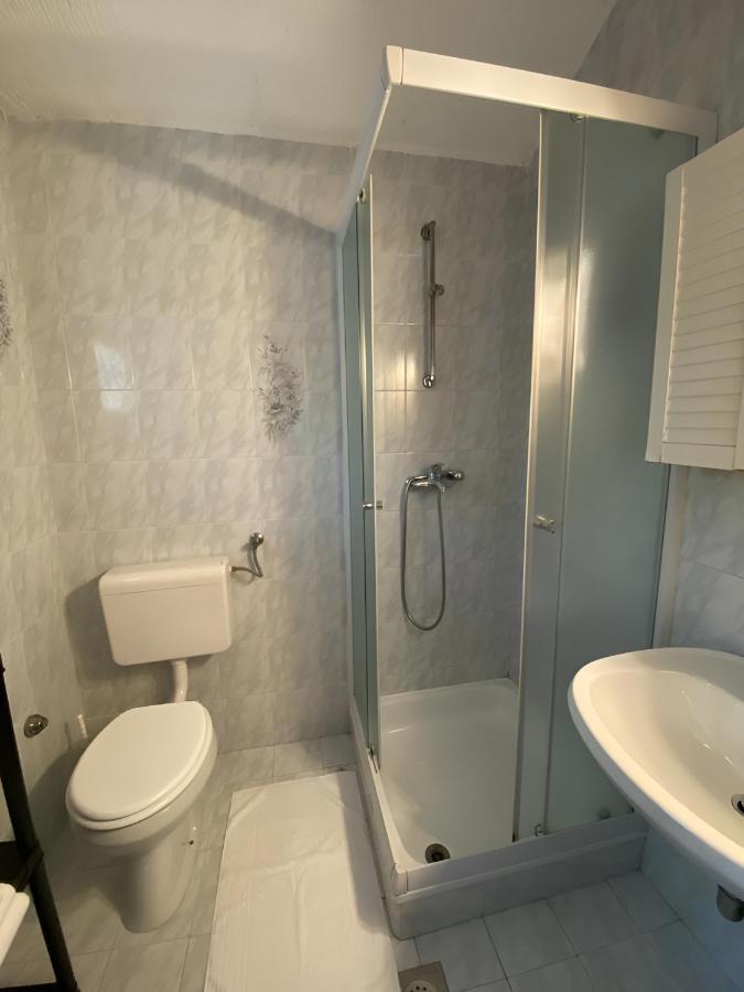 Apartmani Ana Borovac Funtana Eksteriør bilde