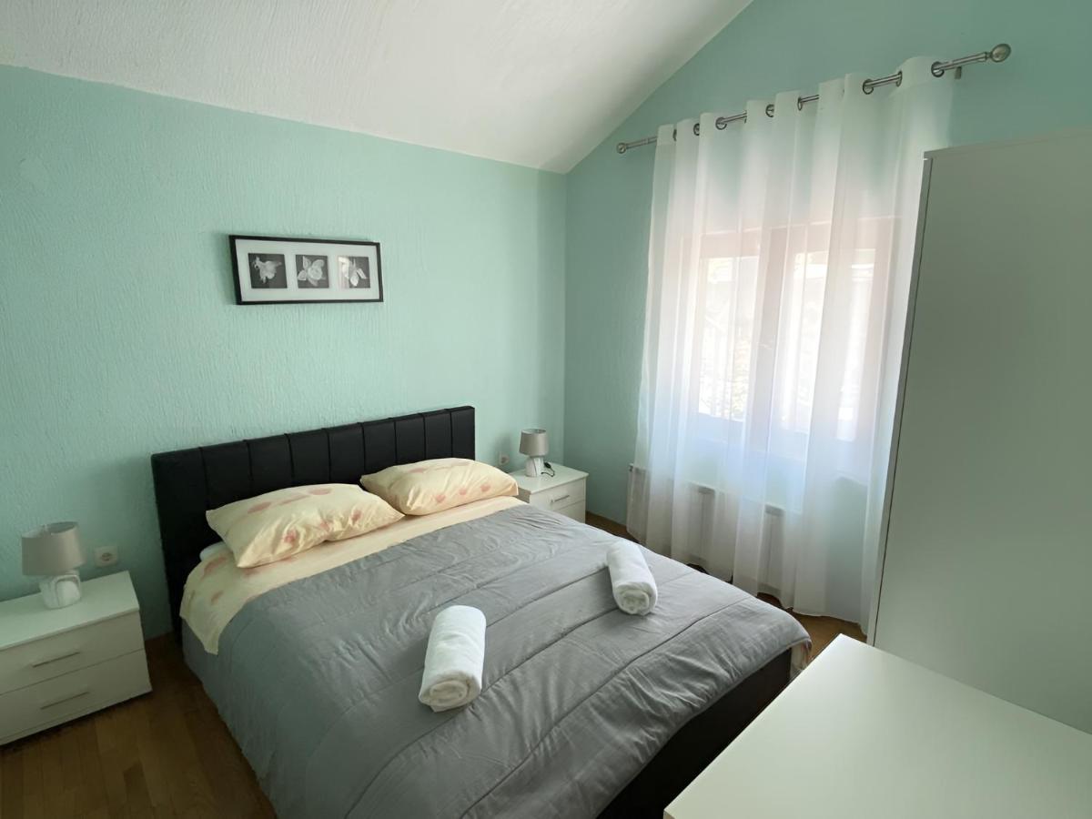 Apartmani Ana Borovac Funtana Eksteriør bilde